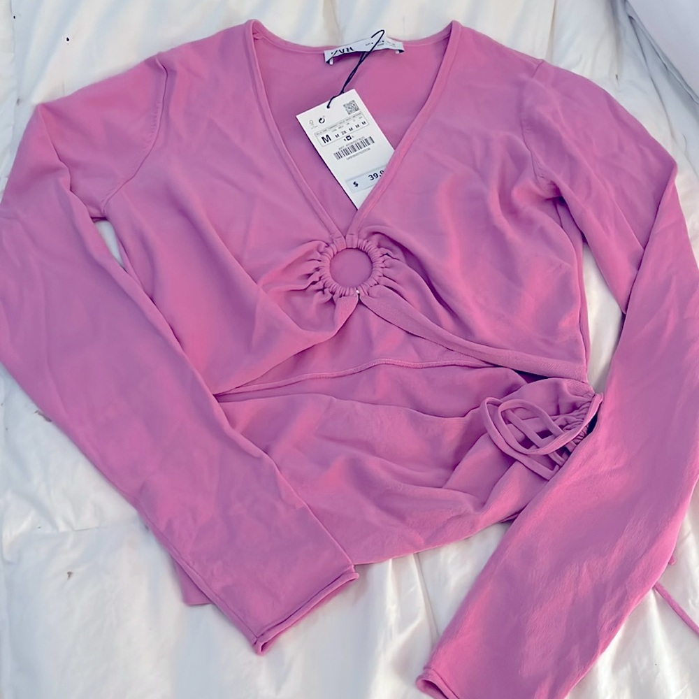 NWT Zara Pink Longsleeve Crop with Cut Outs